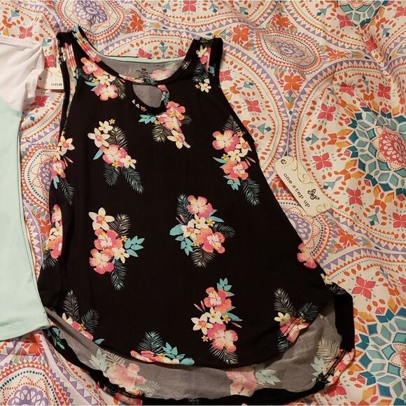 NWT Girls Black/Floral Tank Top Sz M (10/12) - Picture 2 of 3